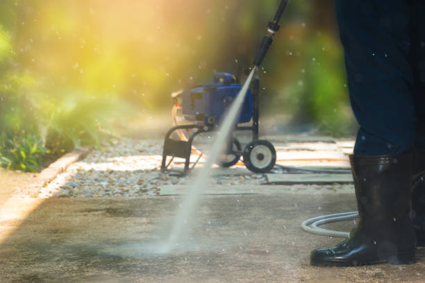 Best Dumpster Area Cleaning  in Kingsford, MI